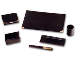 Servizio scrittoio classic nero in similpelle (6 componenti)